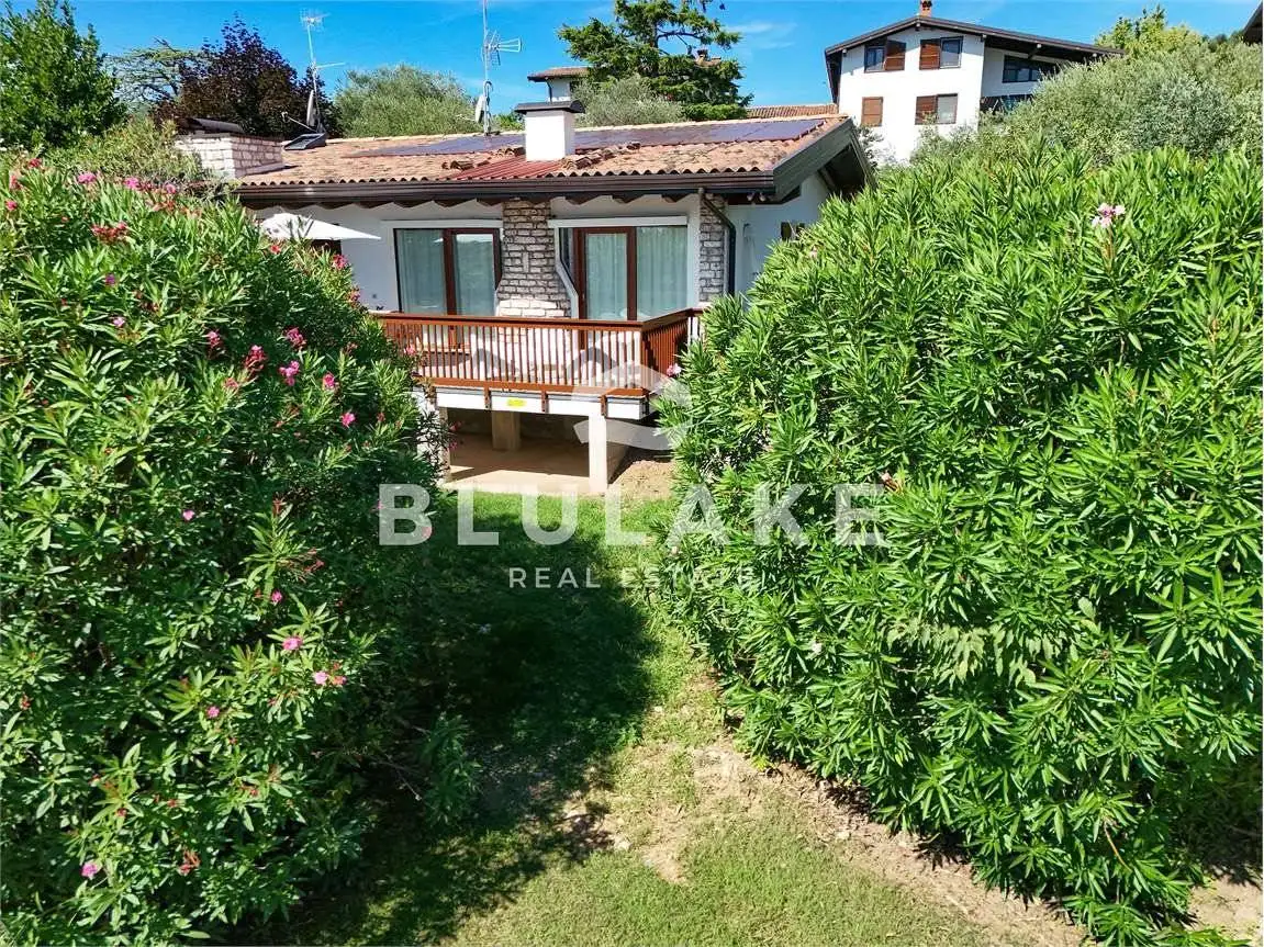 Villa bifamiliare viale Catullo, Pieve Vecchia, Villaggio Sanghen, Manerba del Garda - foto 4