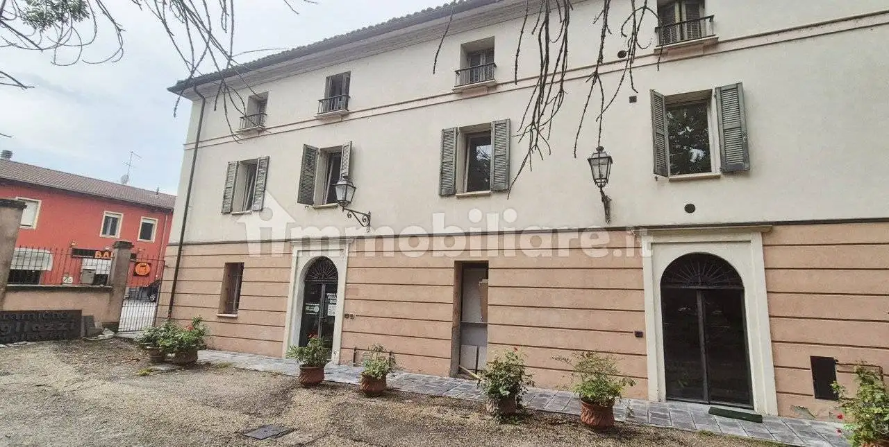 Appartamento in vendita a Parma