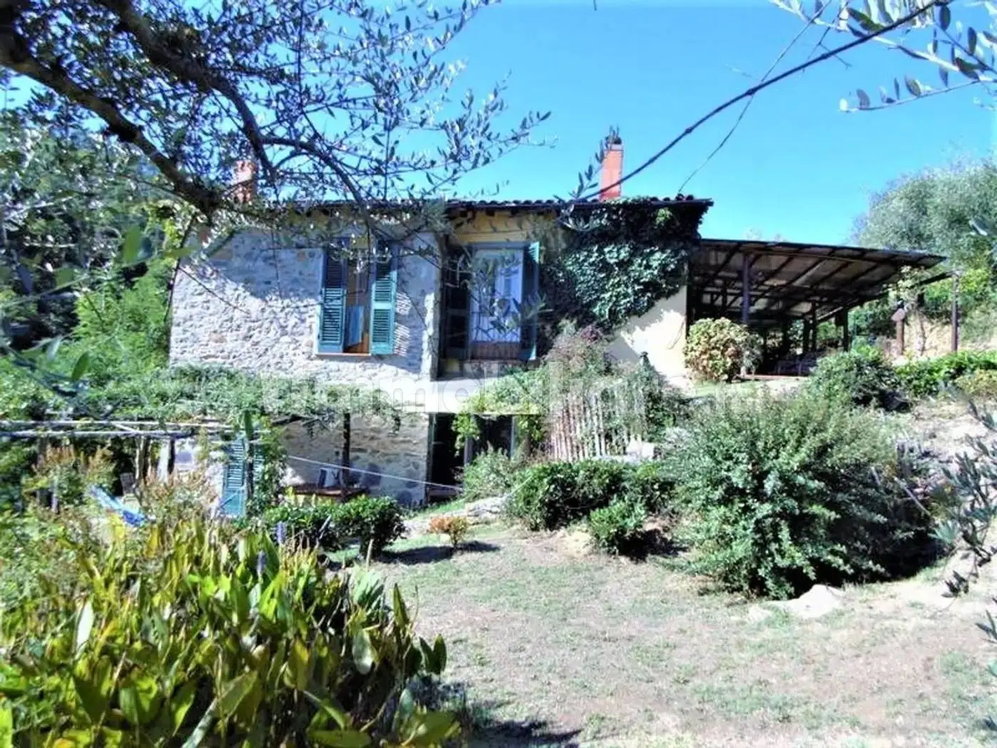 Rustico - Casale in vendita a Capannori