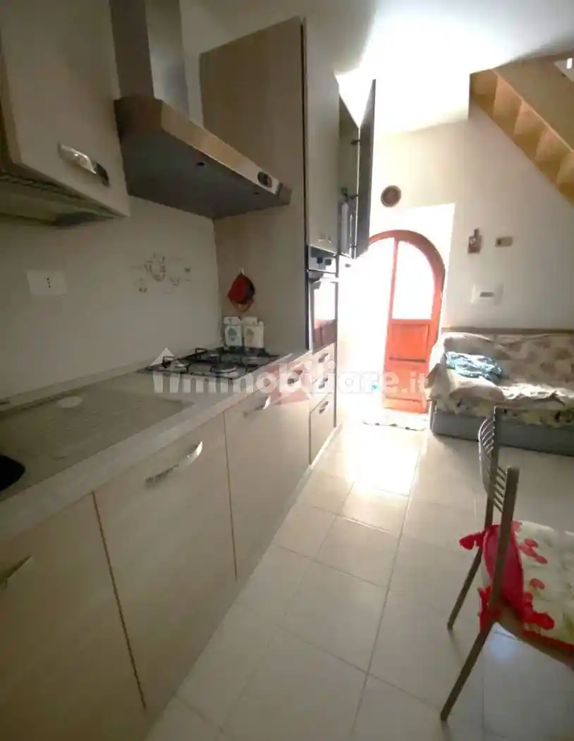 Bilocale vicolo Stretto 5, Castel di Ieri - foto 4