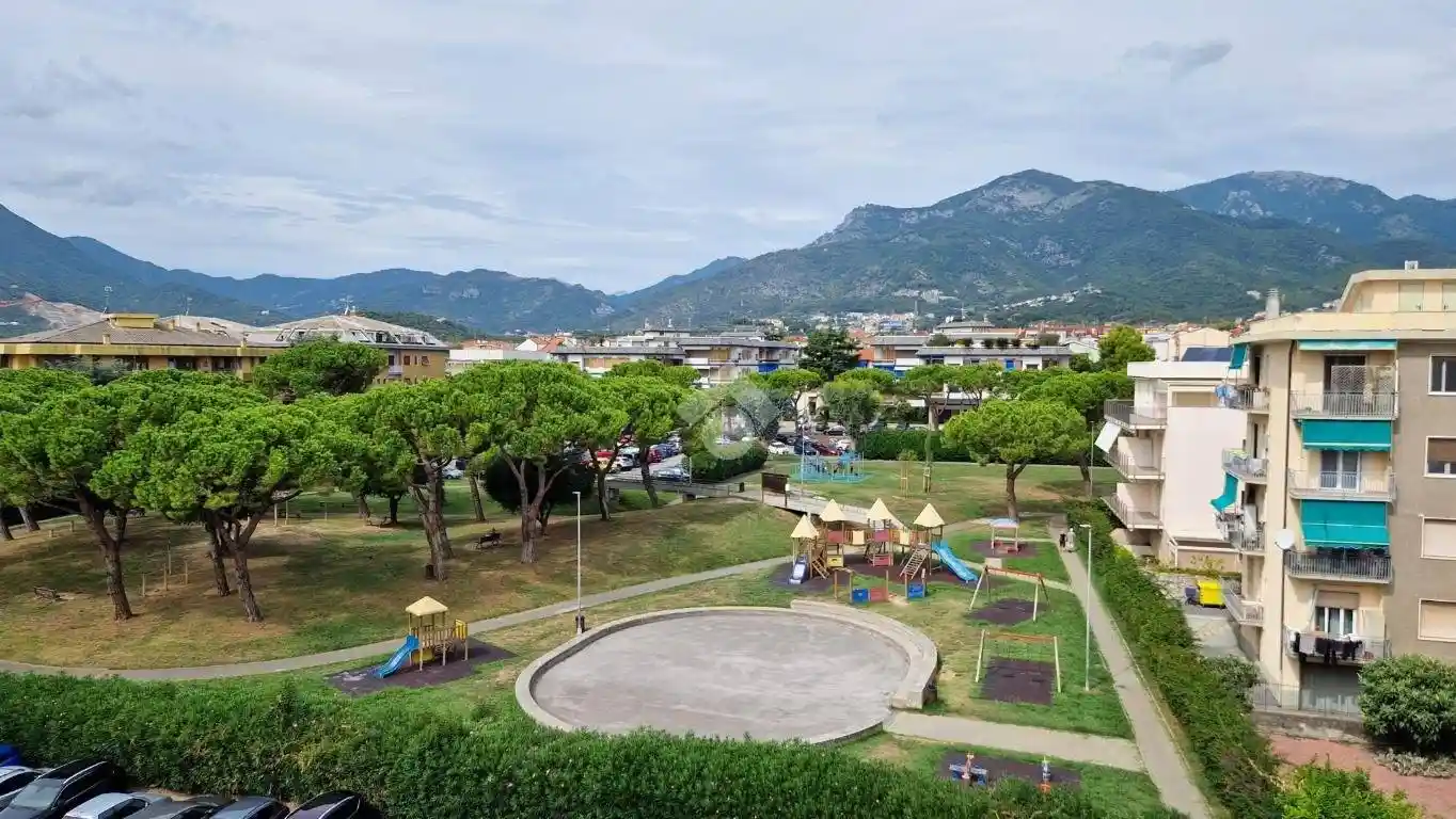 Appartamento in affitto a Loano