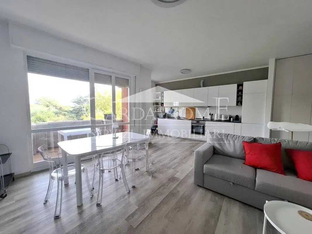 Appartamento in affitto a Desenzano del Garda