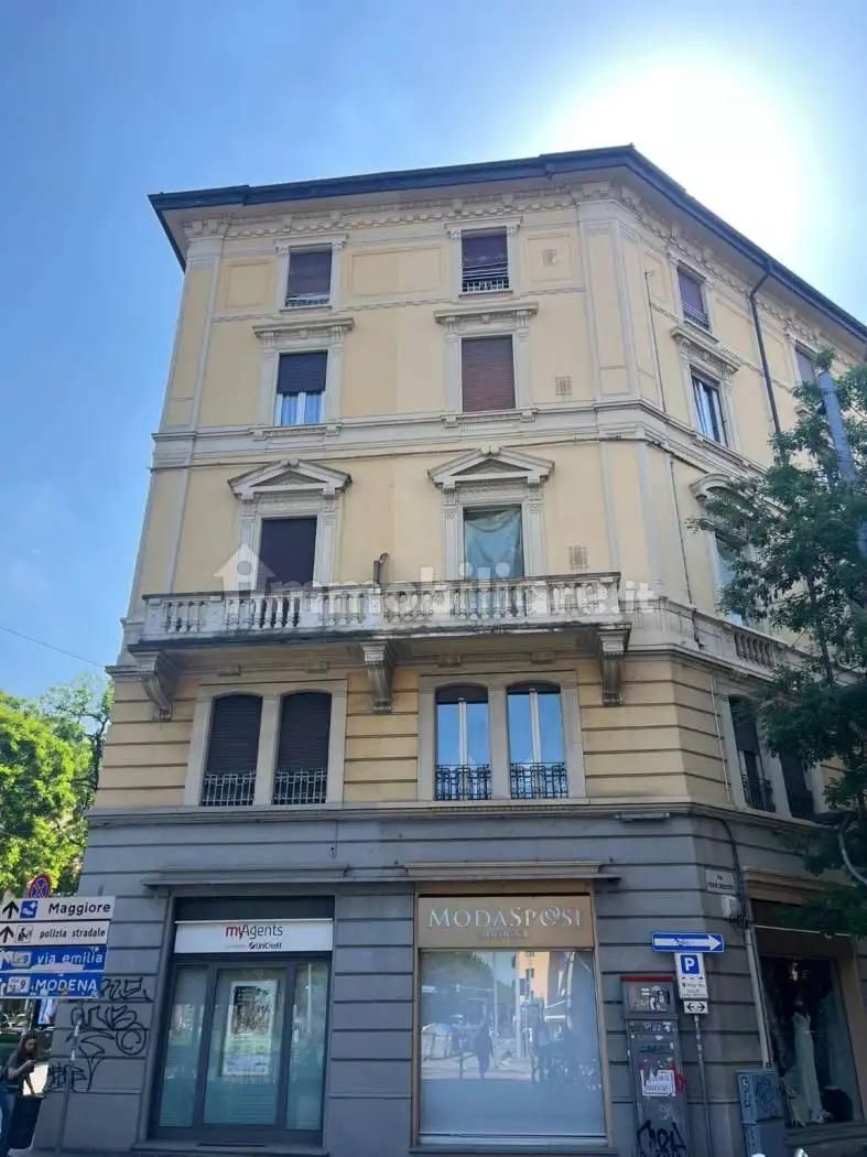 Appartamento in vendita a Bologna