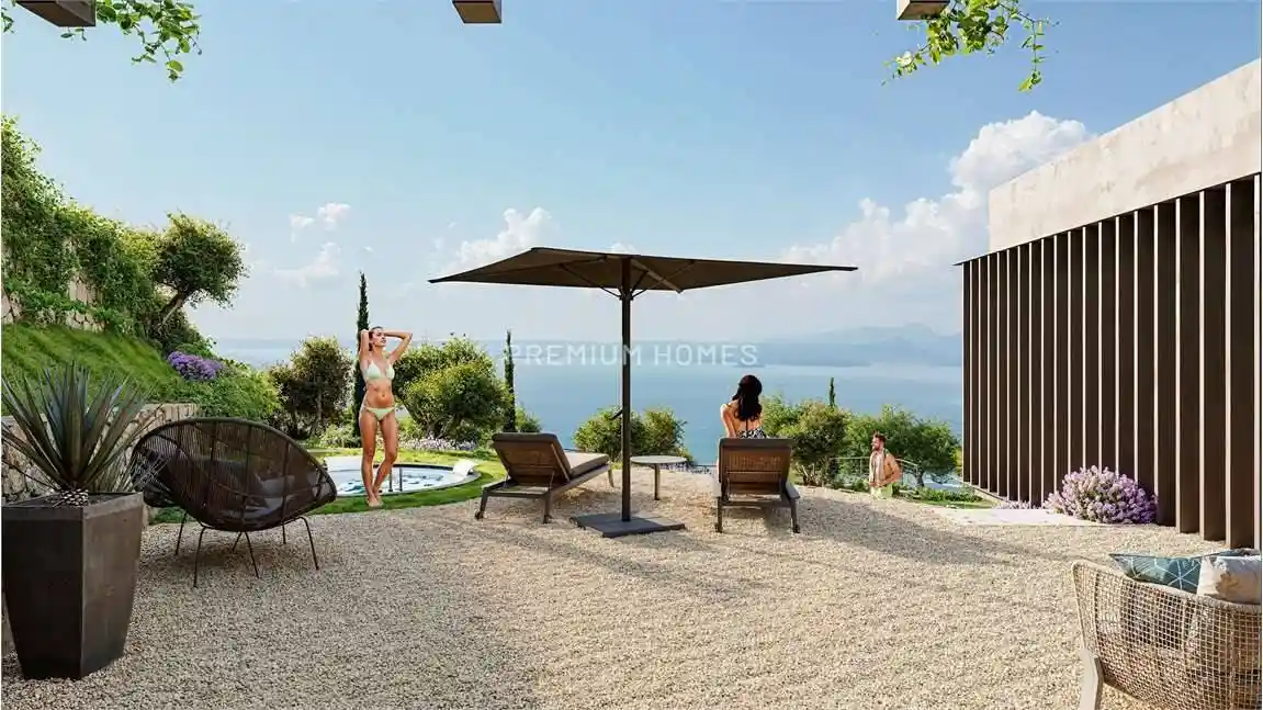 Villa in vendita a Torri del Benaco