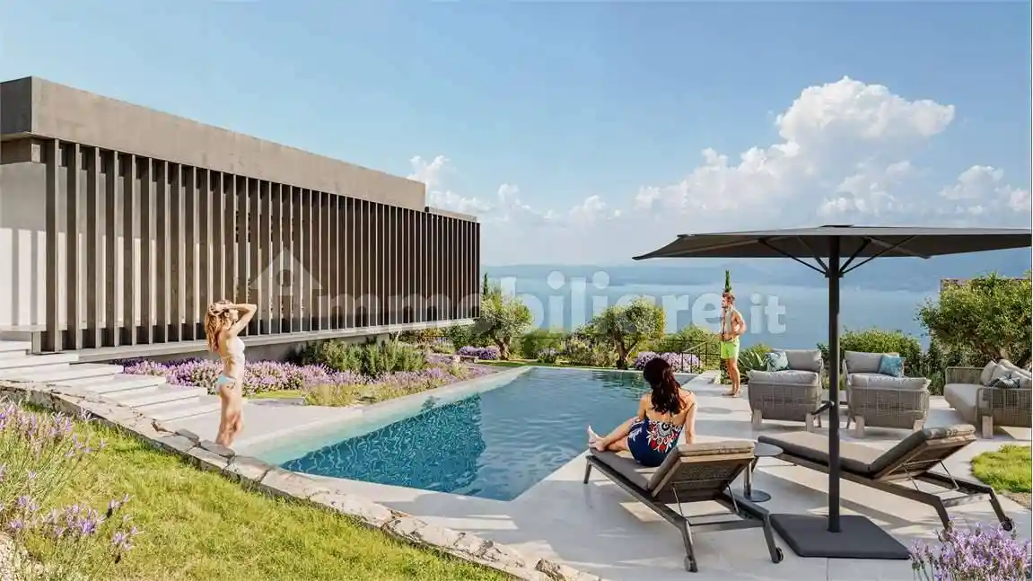 Appartamento in vendita a Torri del Benaco