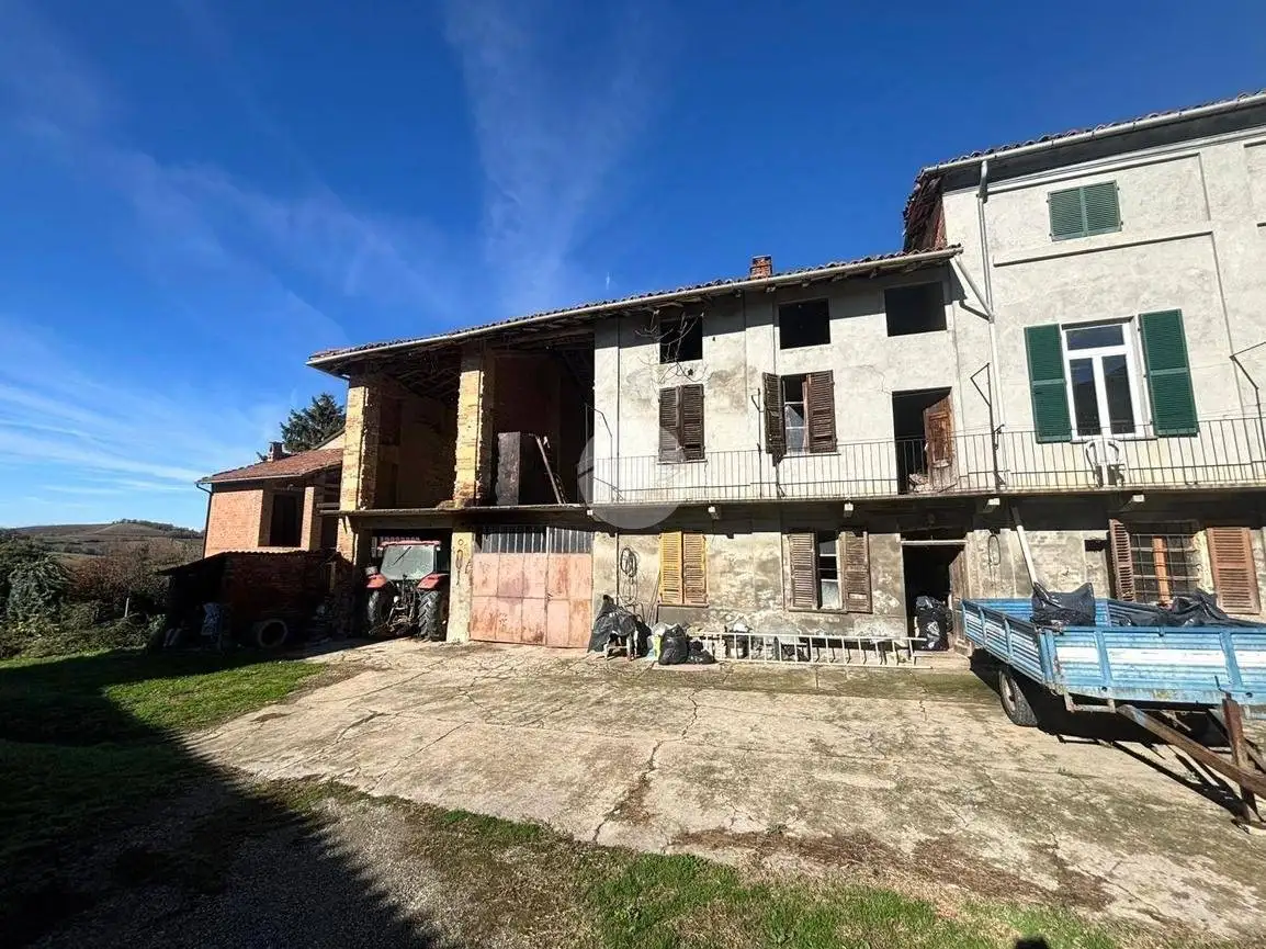 Rustico - Casale in vendita a Grana Monferrato