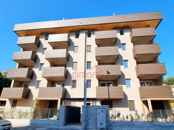 Appartamento in vendita a Parma