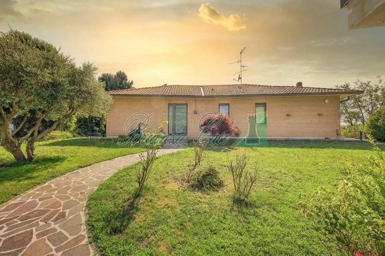 Villa unifamiliare via Cappelletta, Centro, Camparada - foto 2