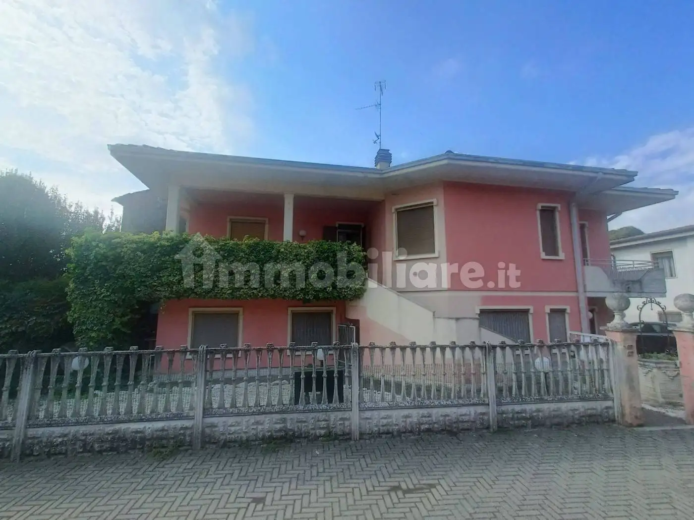 Villa in vendita a Pieve San Giacomo