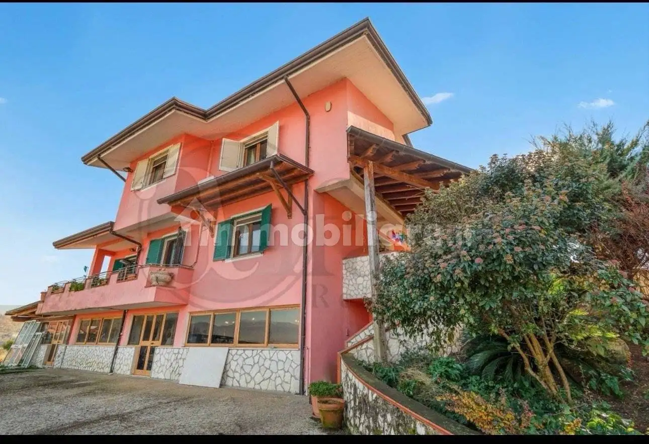 Villa in vendita a Patrica