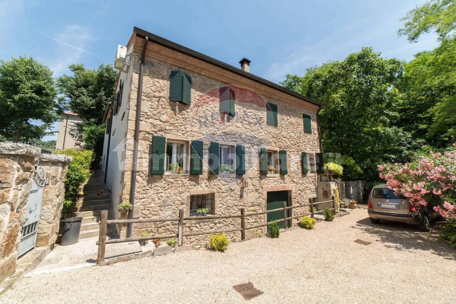 Rustico - Casale in vendita a Vo'