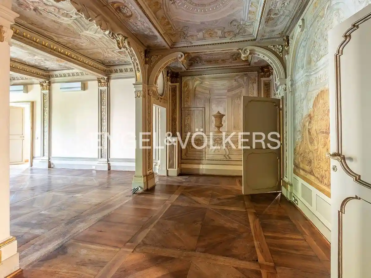 Palazzo - Edificio in Affitto - foto 3