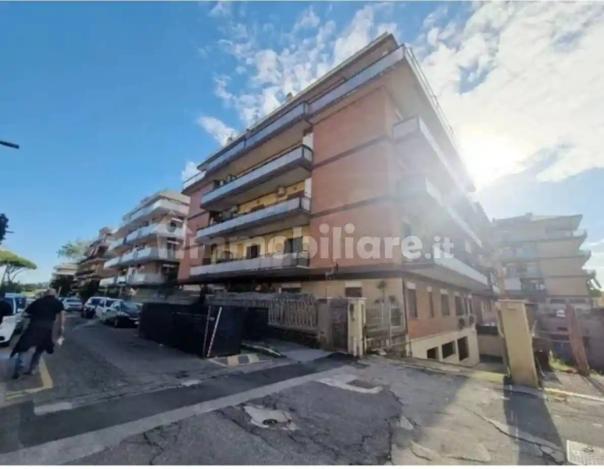 Appartamento in vendita a Pomezia