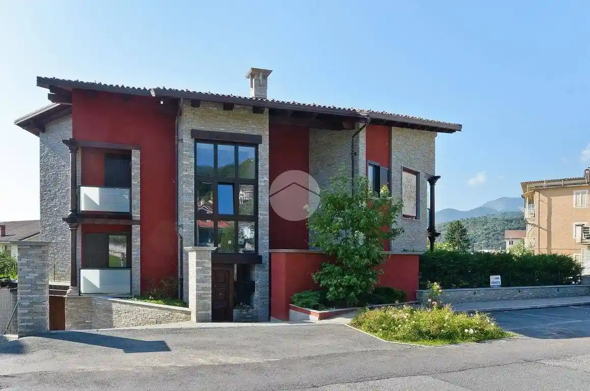 Appartamento in vendita a Coazze