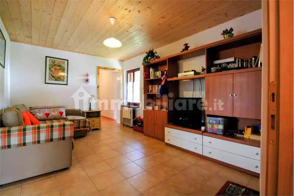 Appartamento Località La Bella, 32, Centro, Calalzo di Cadore - foto 2