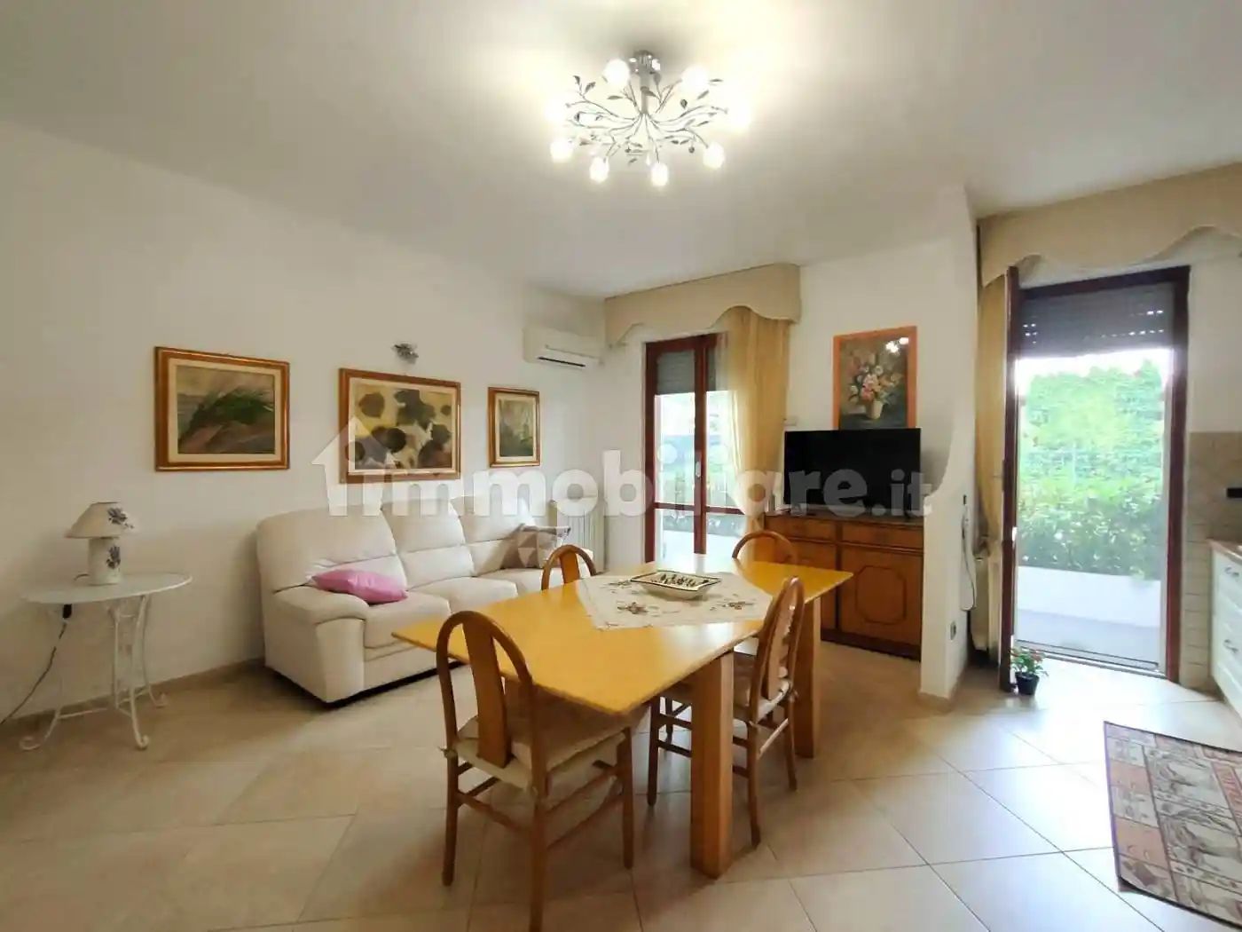 Appartamento in vendita a Massa