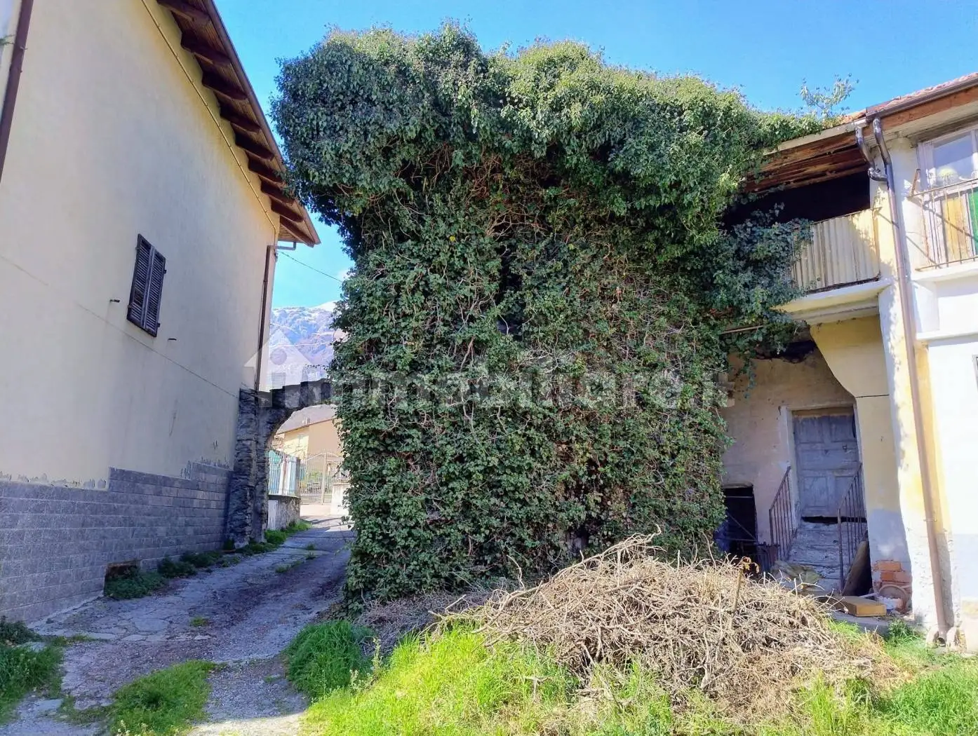 Rustico - Casale in vendita a Bruzolo