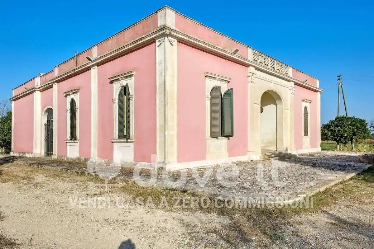 Villa in vendita a Squinzano