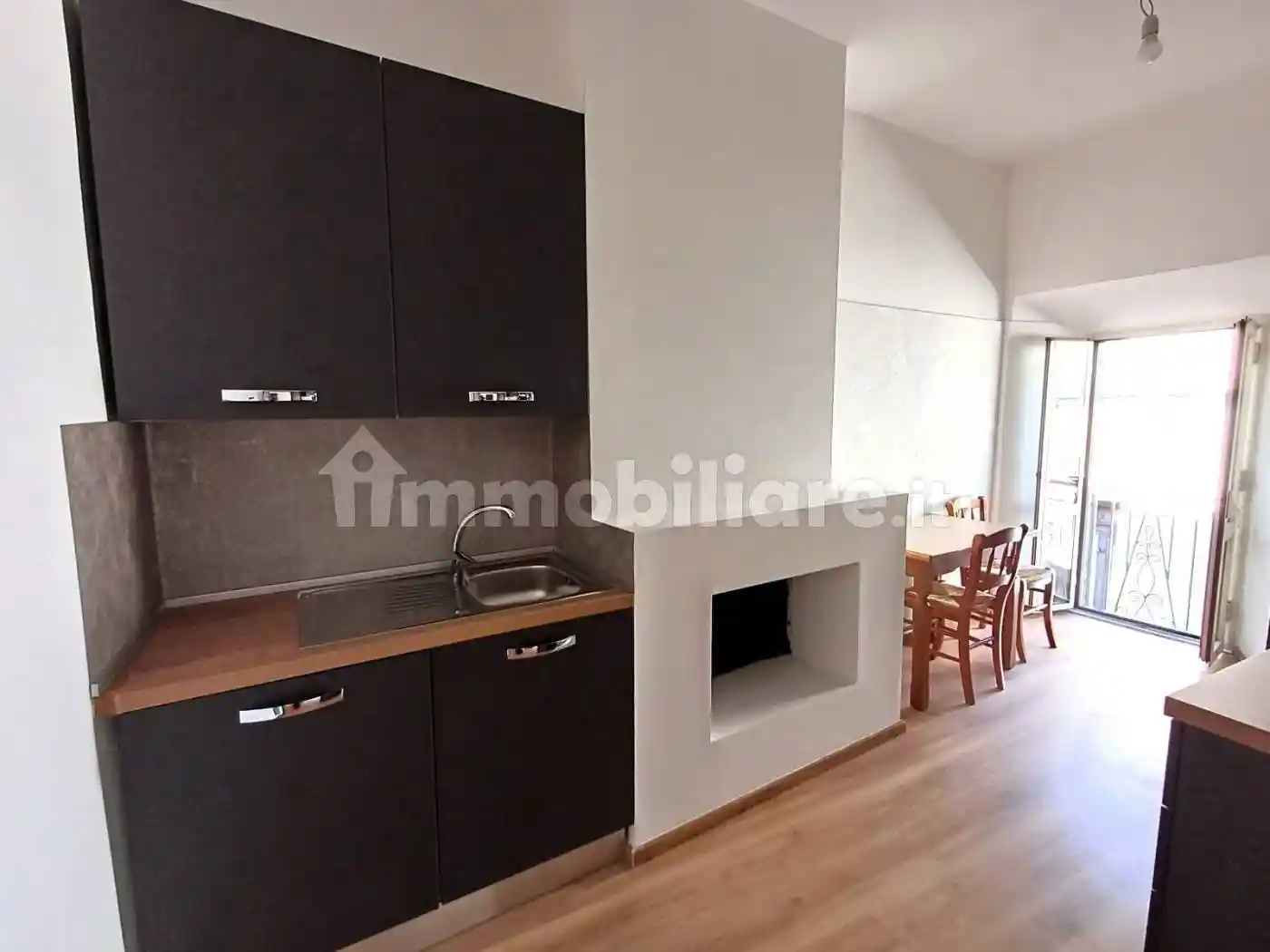 Appartamento in vendita a Caprarola