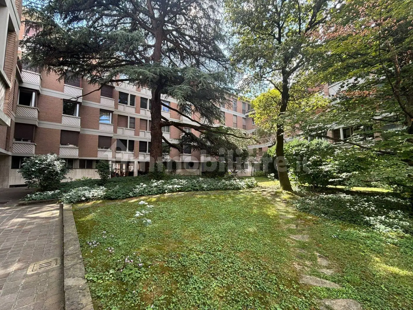 Appartamento in vendita a Bologna