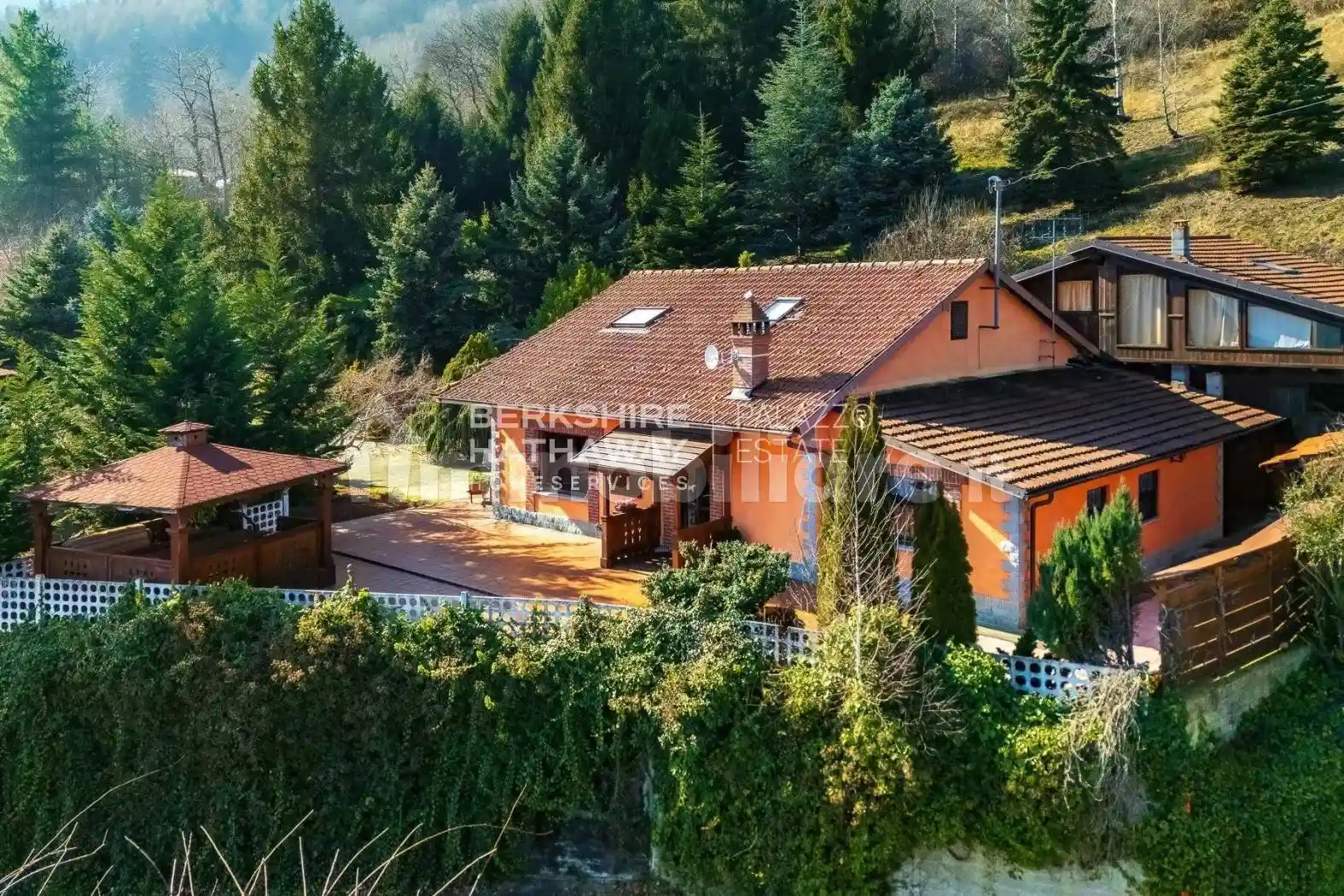 Villa unifamiliare via dei Boschi, 8, Envie - foto 3