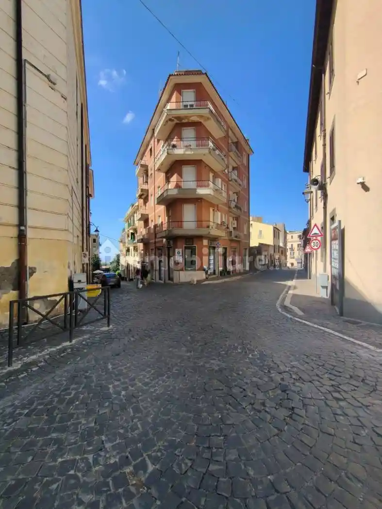 Appartamento in vendita a Albano Laziale