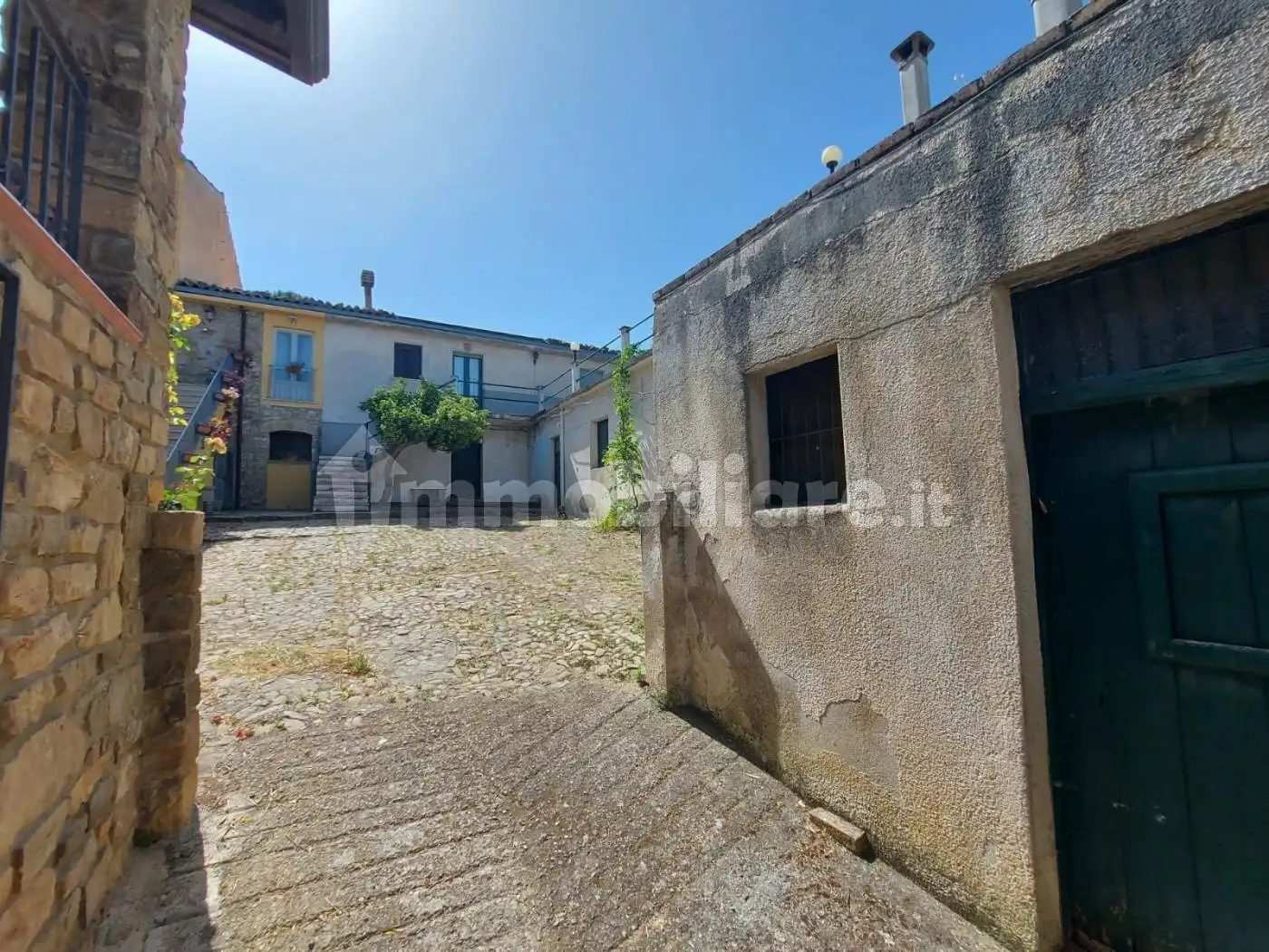 Rustico - Casale in vendita a San Mauro Castelverde