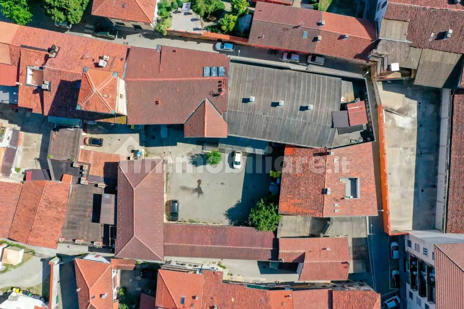 Palazzo - Edificio in vendita a Montanaro