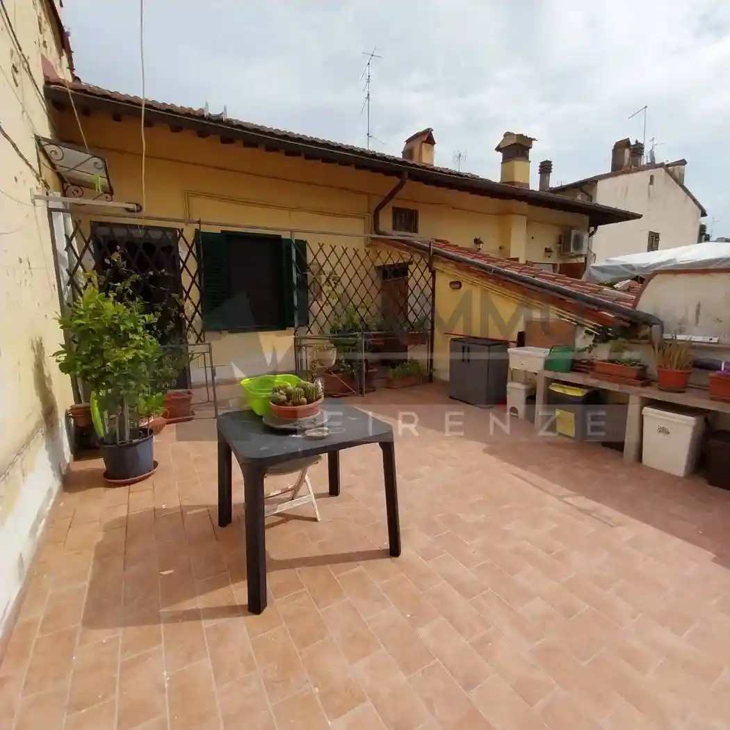 Appartamento in vendita a Lastra a Signa