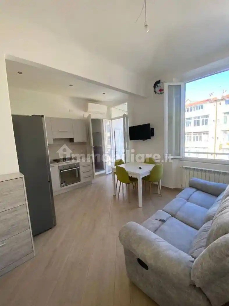 Appartamento in vendita a Savona