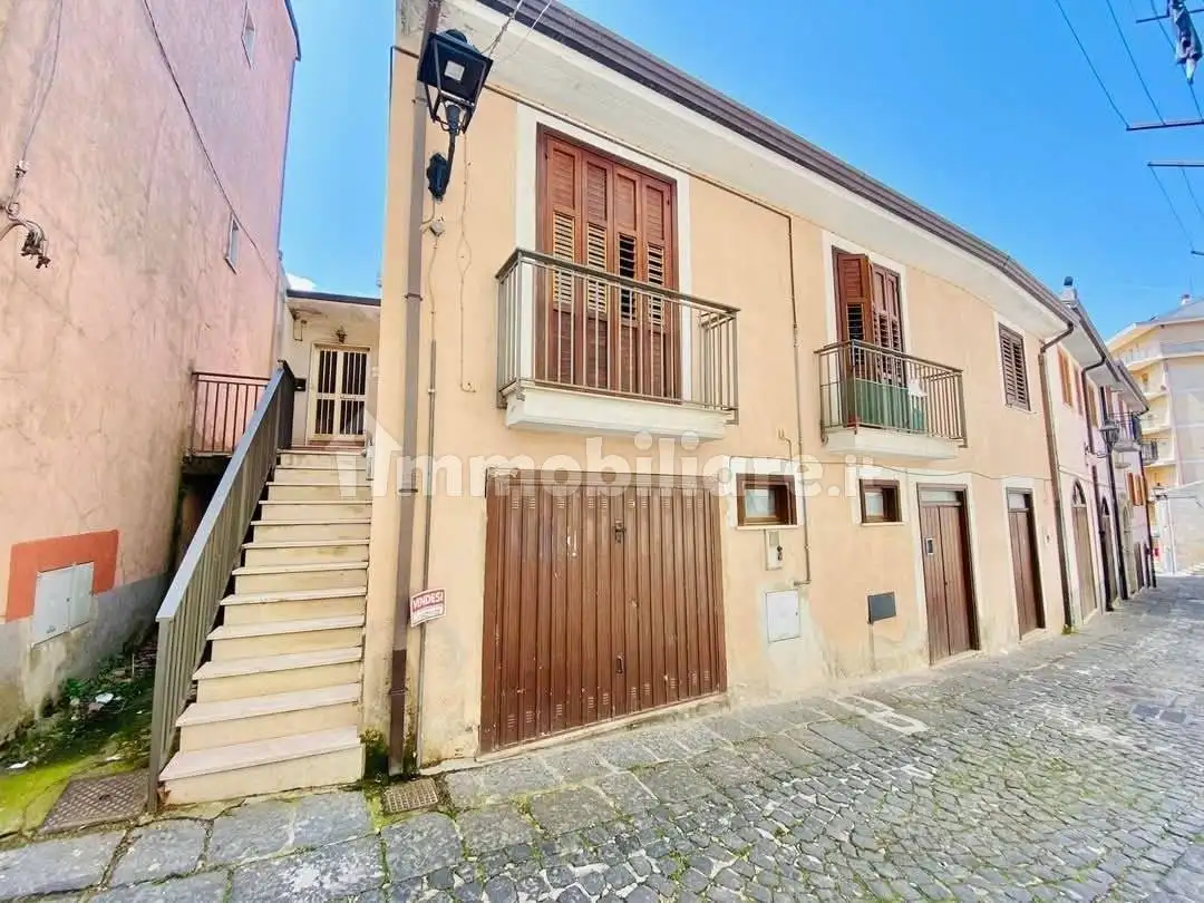 Casa indipendente in vendita a Parolise