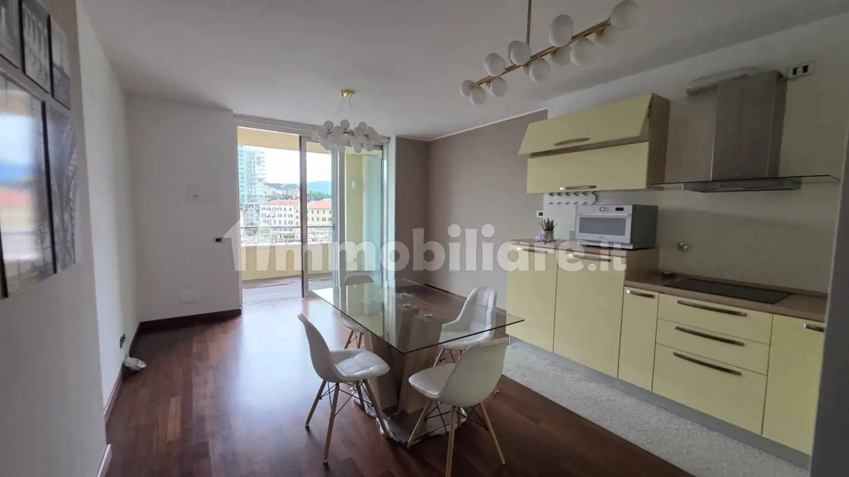 Appartamento in affitto a Savona