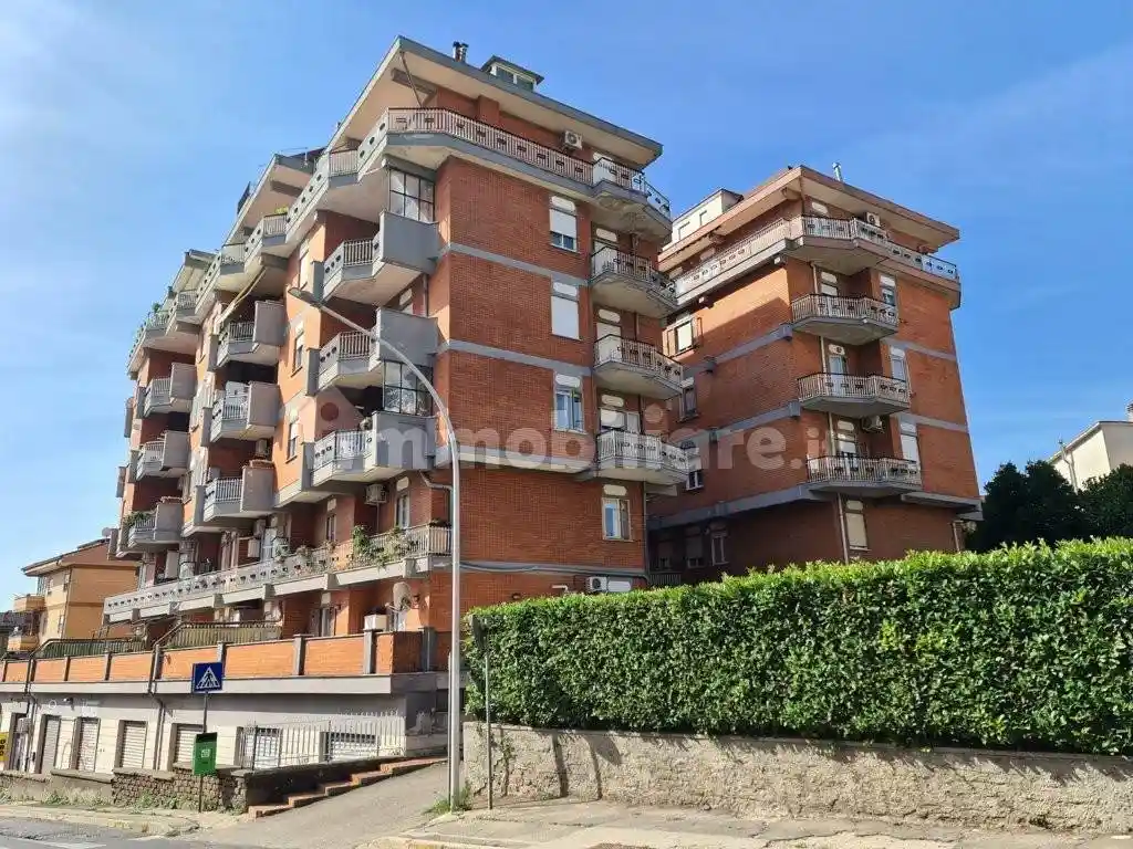 Appartamento in vendita a Ronciglione