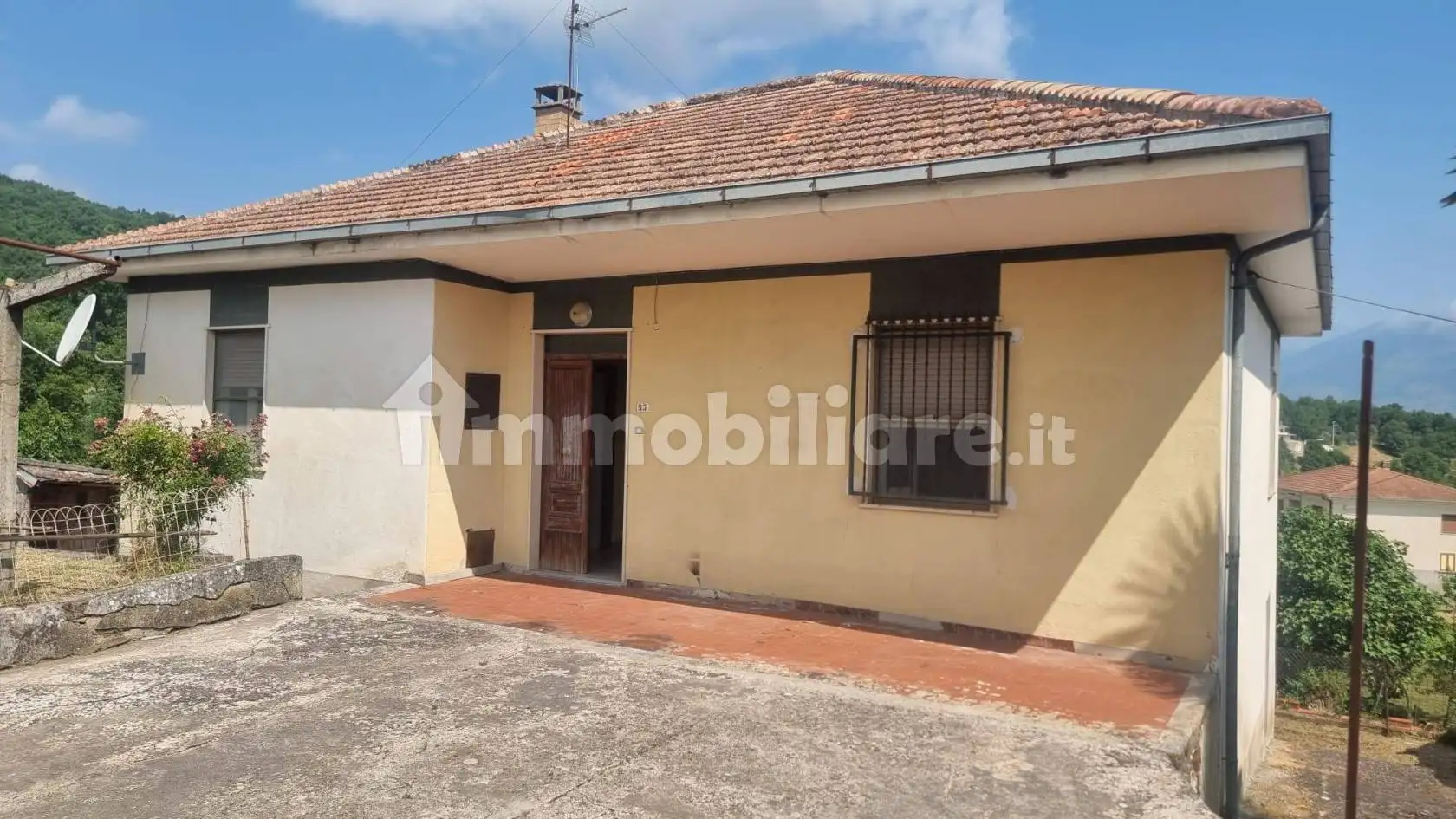 Villa in vendita a Fontechiari