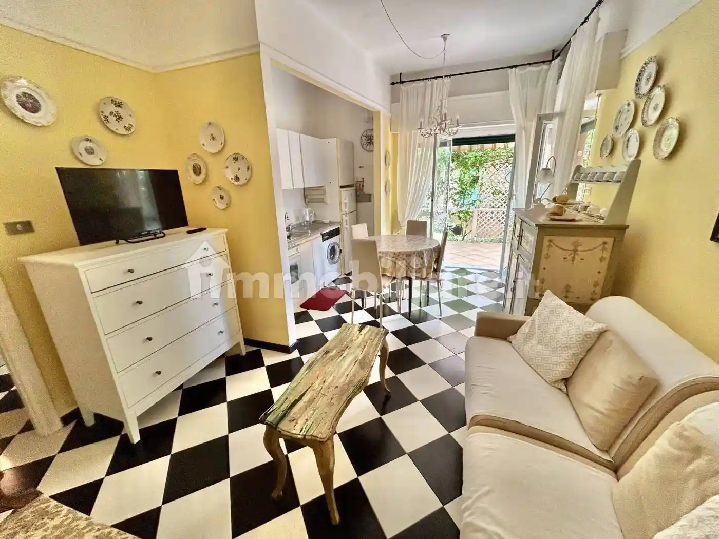 Appartamento in vendita a Celle Ligure