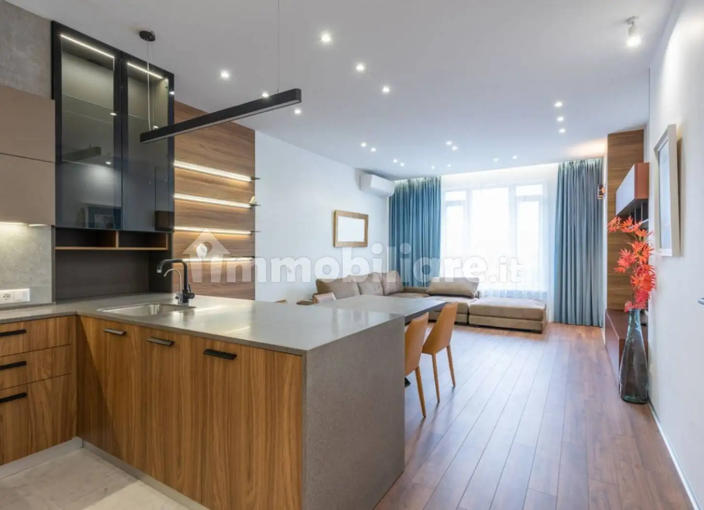 Appartamento in vendita a Desenzano del Garda