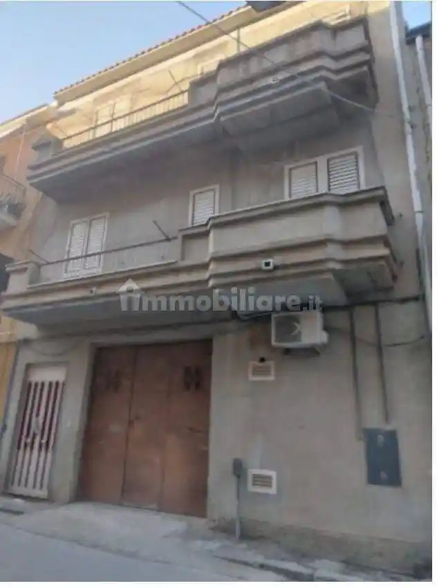 Casa indipendente in vendita a Campobello di Licata