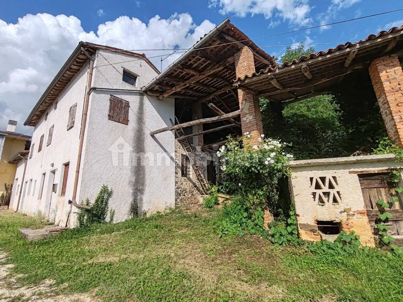 Rustico - Casale in vendita a Fara Vicentino