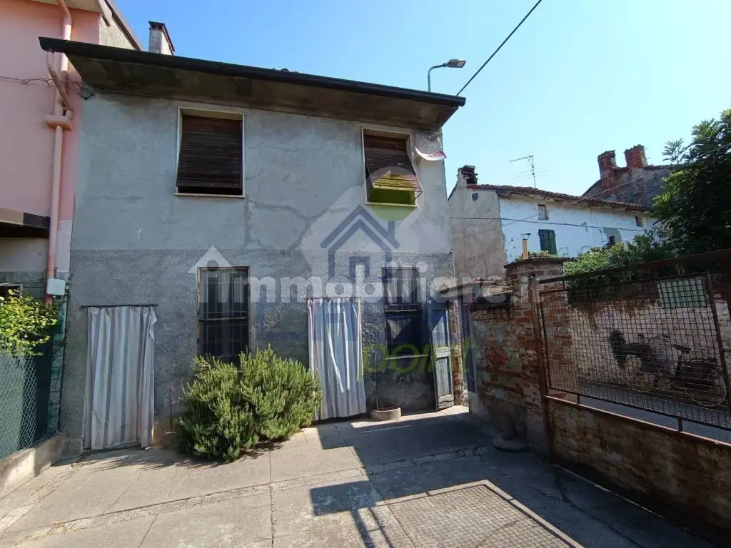 Casa indipendente in vendita a Scandolara Ripa d'Oglio