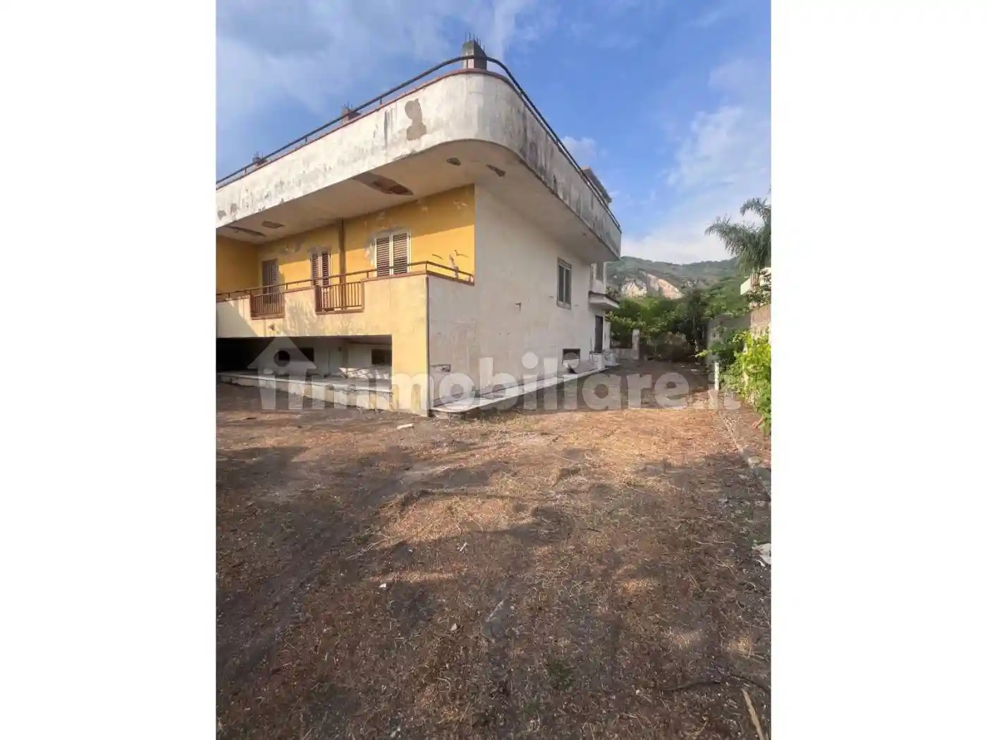 Villa in vendita a Palma Campania