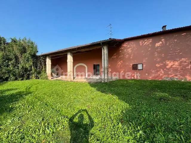 Casa indipendente in vendita a Montichiari