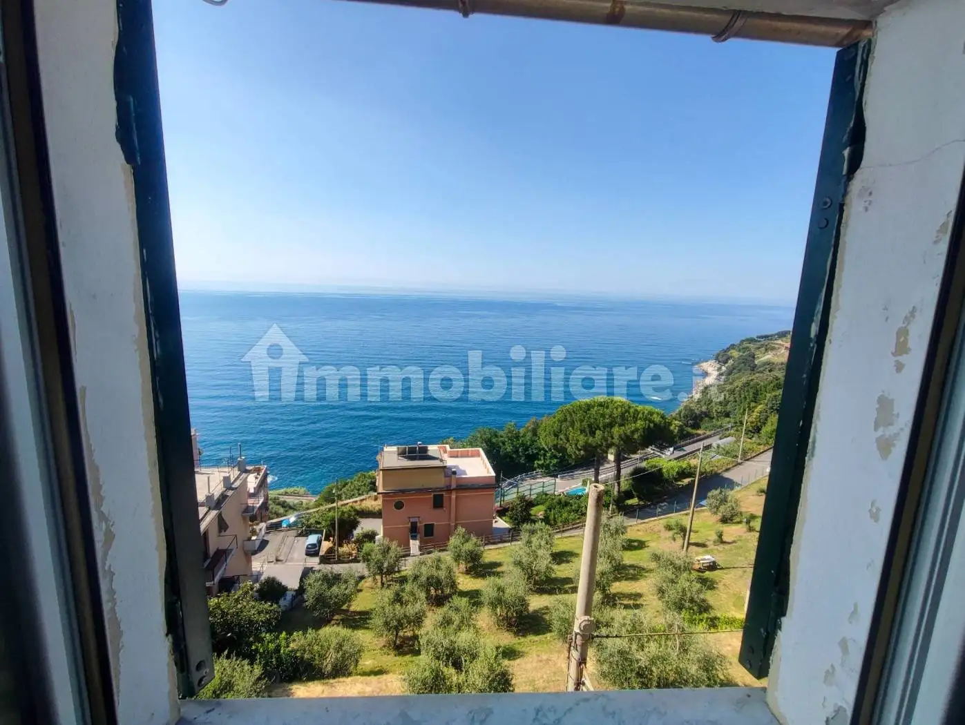 Appartamento in vendita a Genova