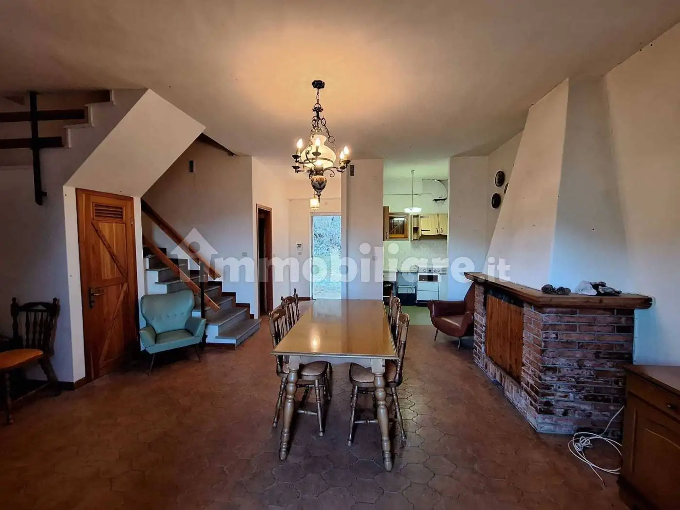 Appartamento in vendita a Rocchetta di Vara