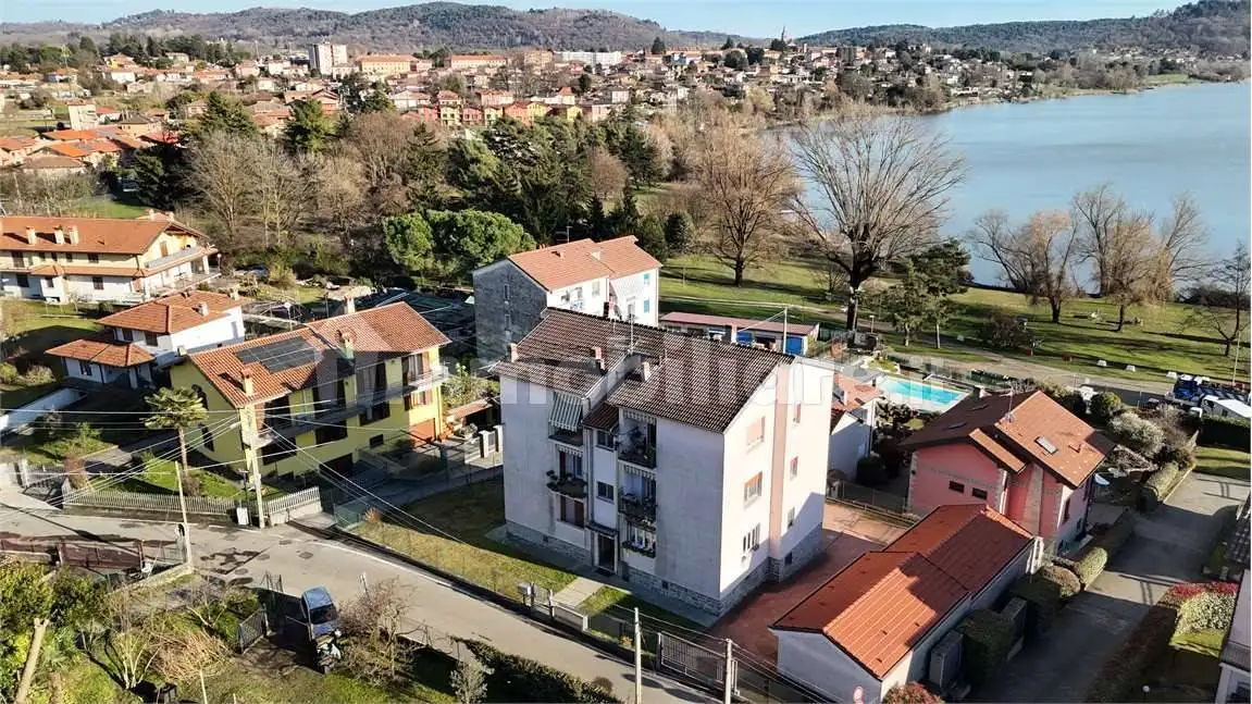 Appartamento in vendita a Ternate