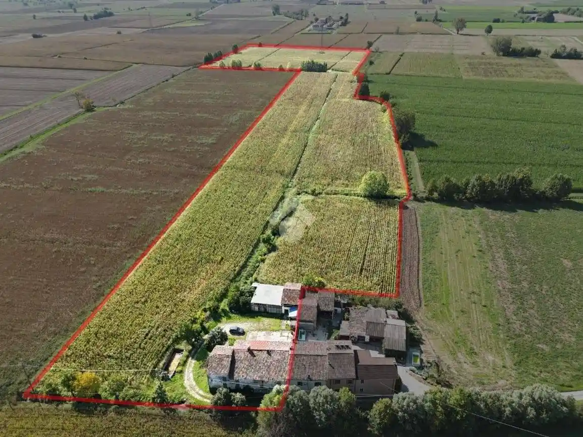 Rustico - Casale in vendita a Asola