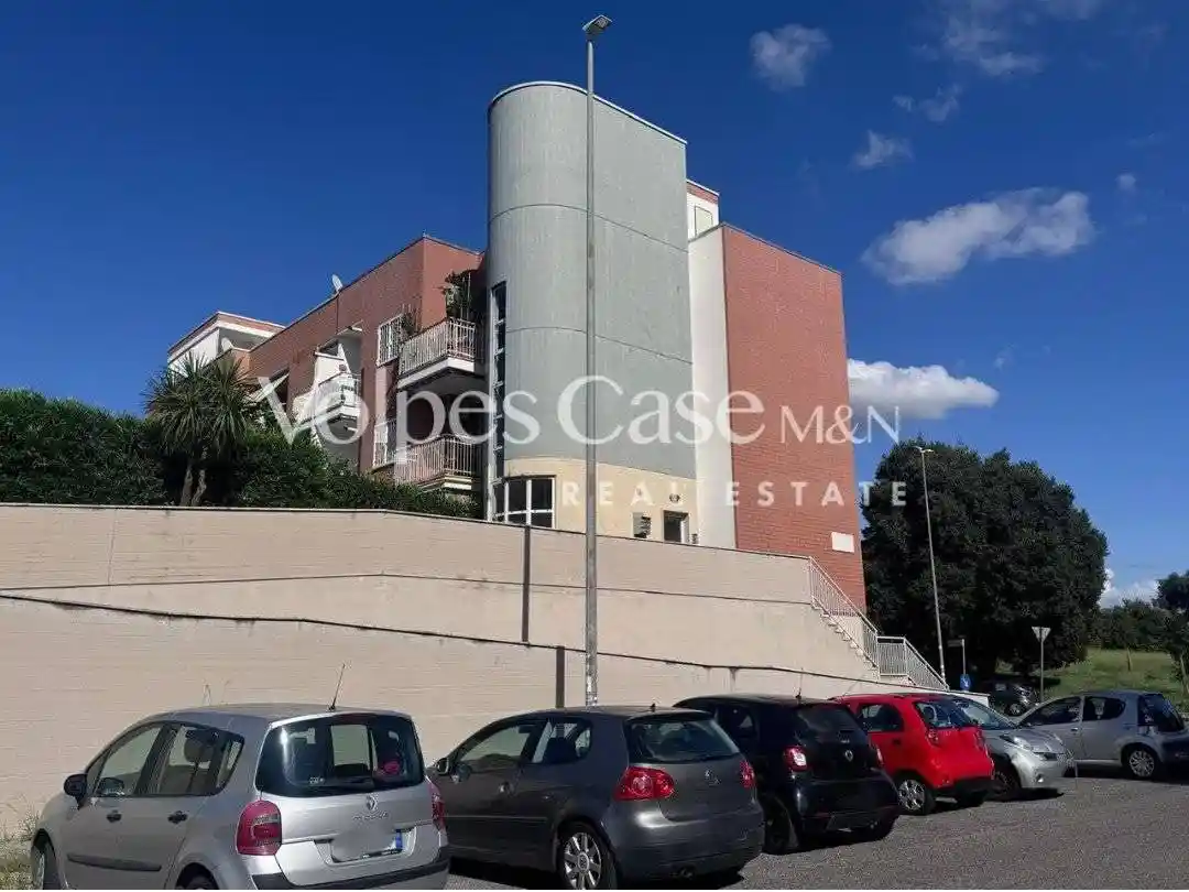 Quadrilocale via Pasquale Tuozzi 40, Torraccia, Roma - foto 4