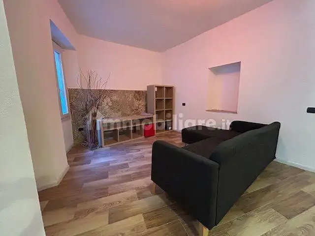 Appartamento in vendita a Brezzo di Bedero