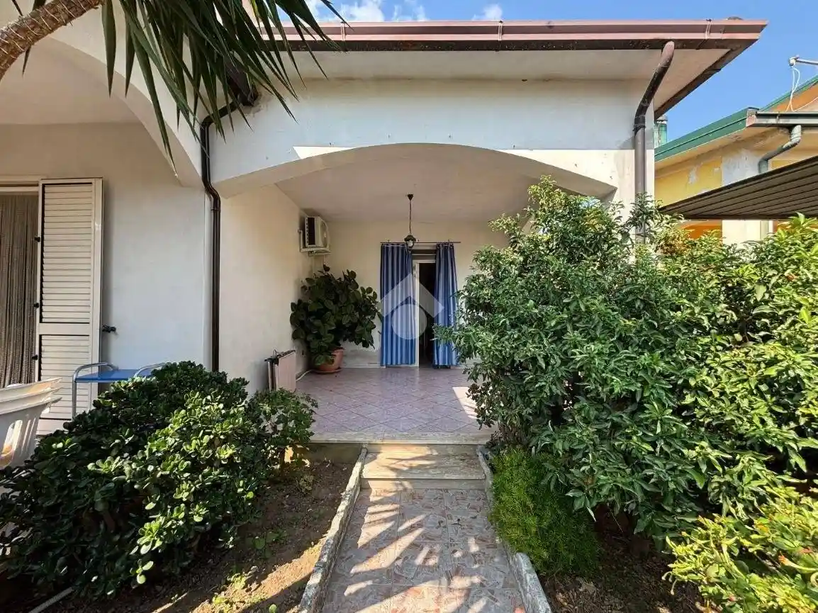 Villa in vendita a Corigliano-Rossano