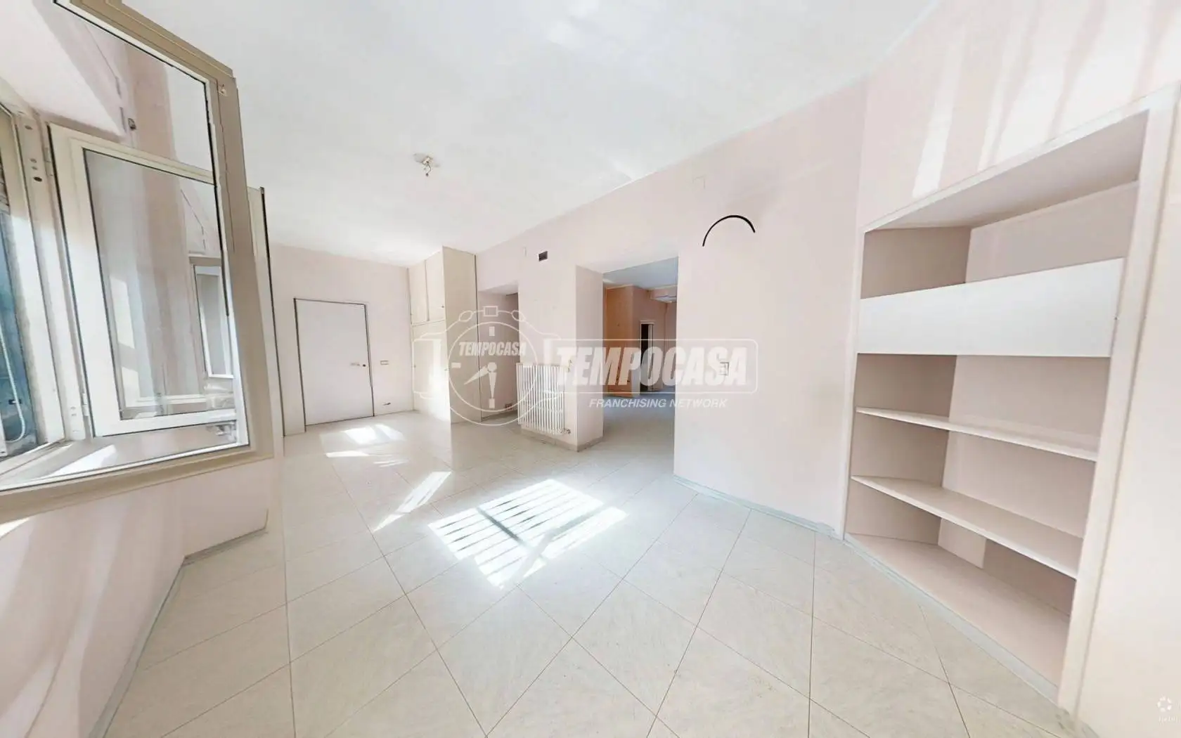 Appartamento in vendita a Cesa