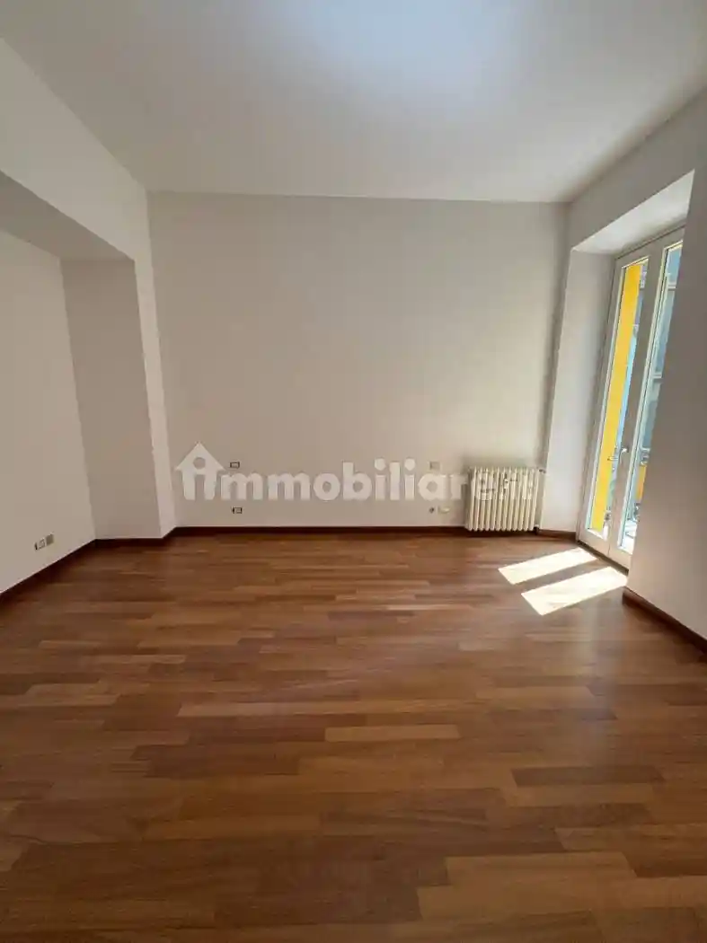 Trilocale ottimo stato, secondo piano, Montenero, Milano - foto 2